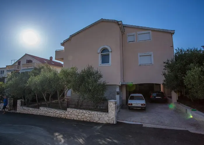 Andrije Buvine Apartments