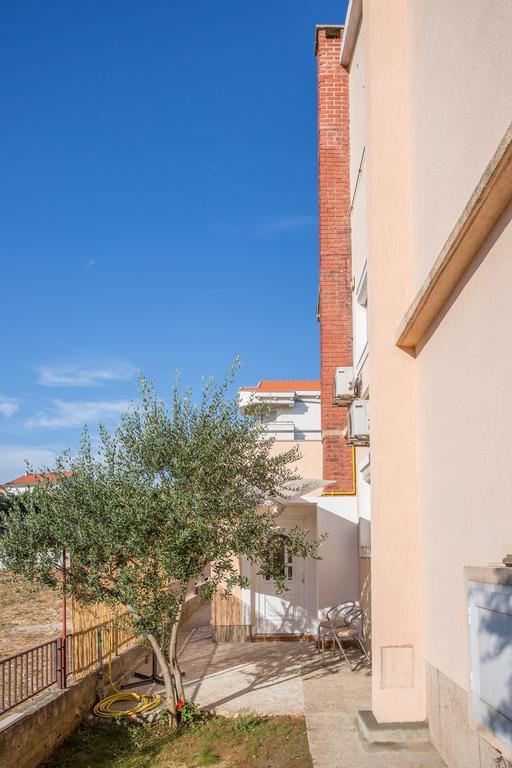 Apartment Andrije Buvine Apartments *